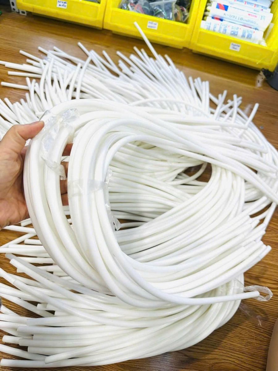 Sợi canh chỉnh bi đèn silicon dành cho xe máy, ô tô