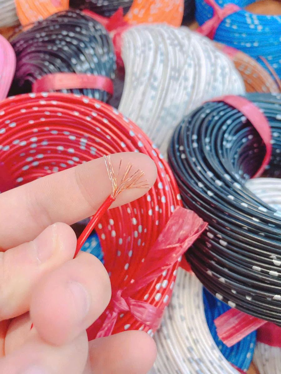 Dây Điện Chấm Bi Ô Tô